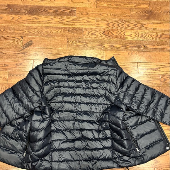 Polo jacket(New) - Picture 3 of 3